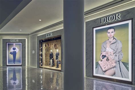 Dior’s first Virginia store has opened in Tysons Galleria.